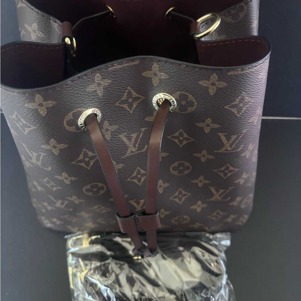 Source Unknown Brown Monogram Bucket Bag - image 3